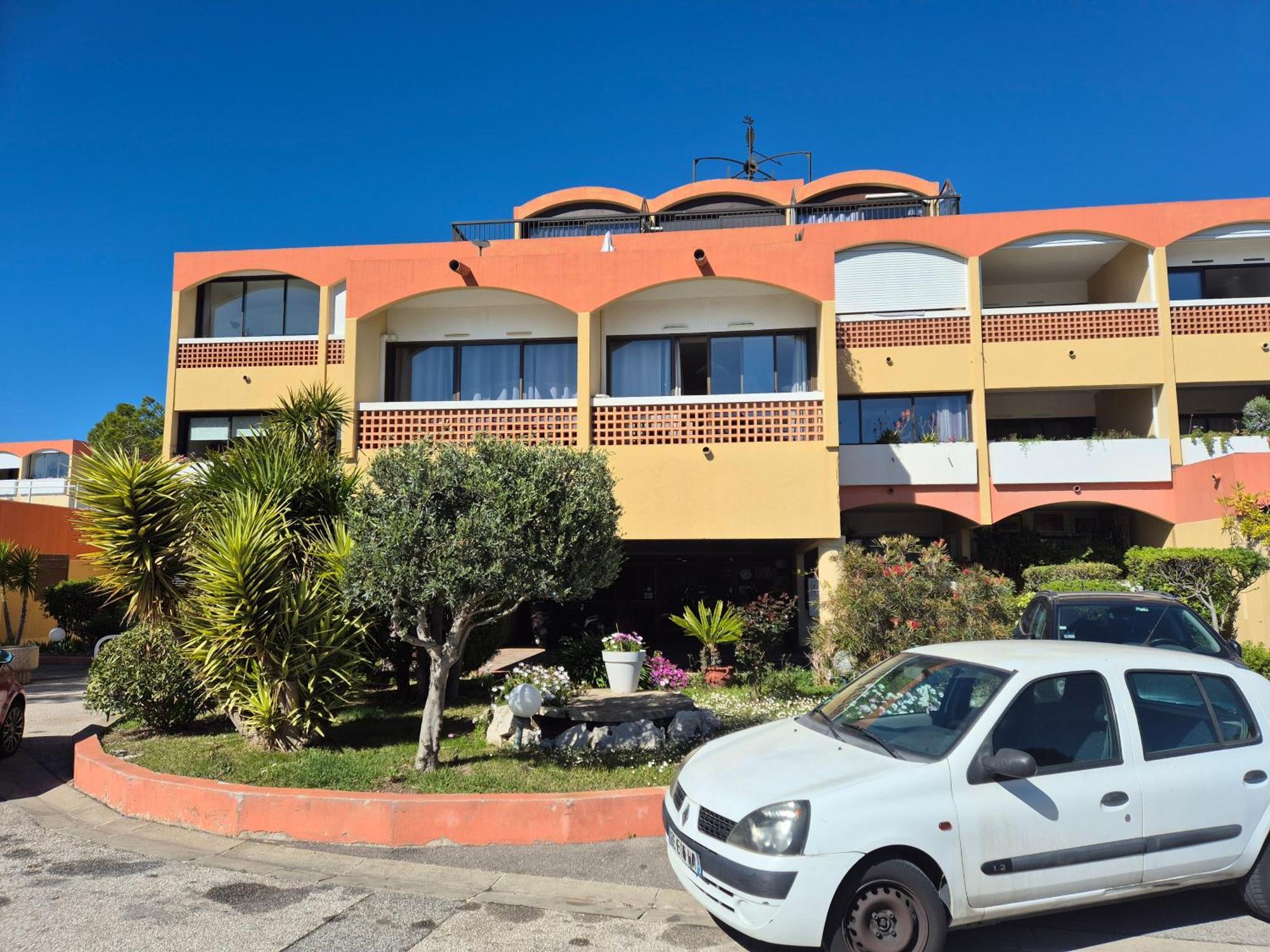 Les Terrasses De Cassis Apartman Kültér fotó
